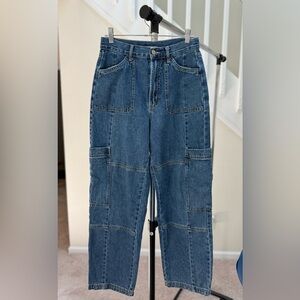 NWOT BDG Urban Outfitters Blue Denim High Rise Baggy Cargo Jeans Size 28
